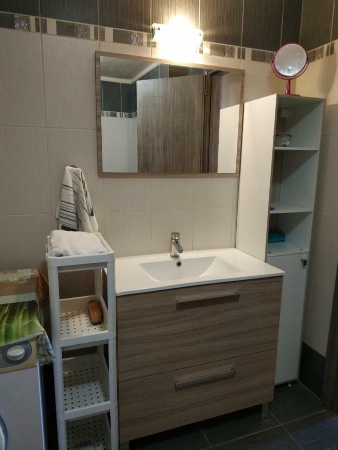 Alexandra Apartment 아르테미다 외부 사진